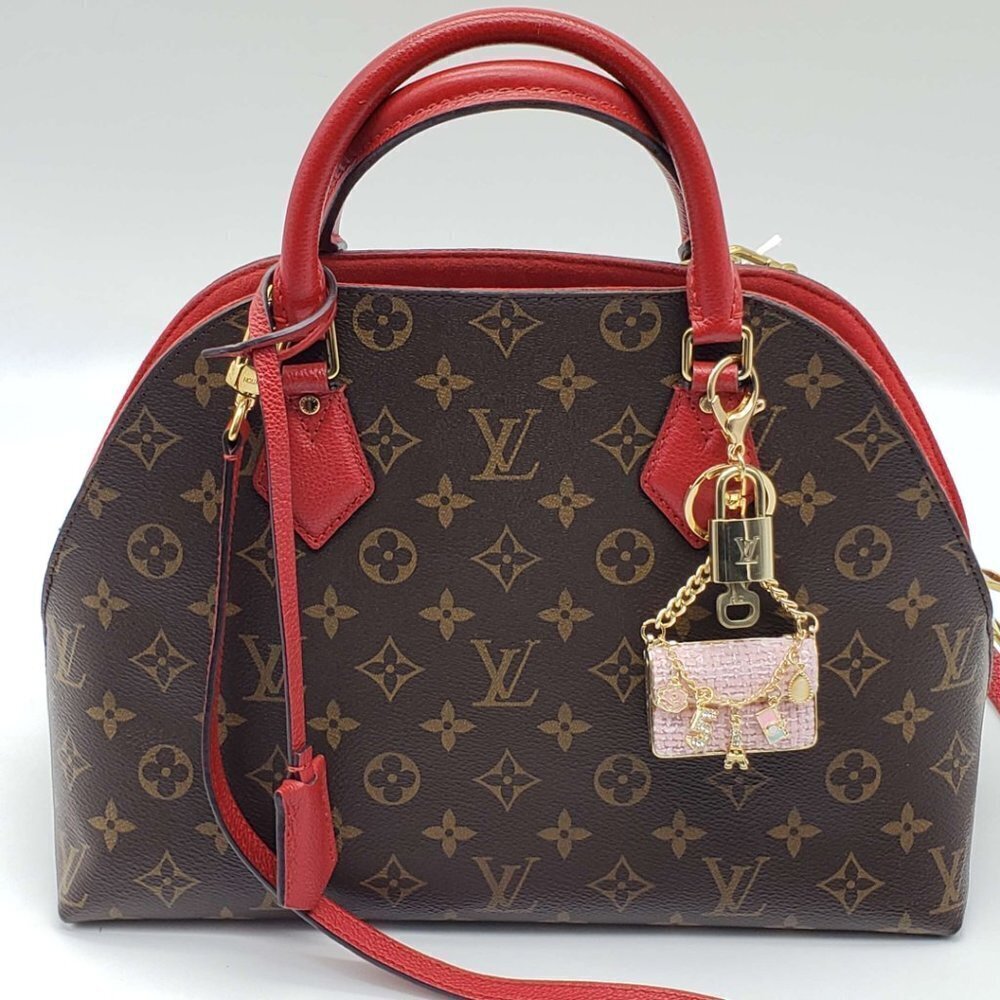 Louis Vuitton Gold Lock 🔒 Authentic LV Key + Unbranded Tweed Bag Charm - Picture 2 of 9